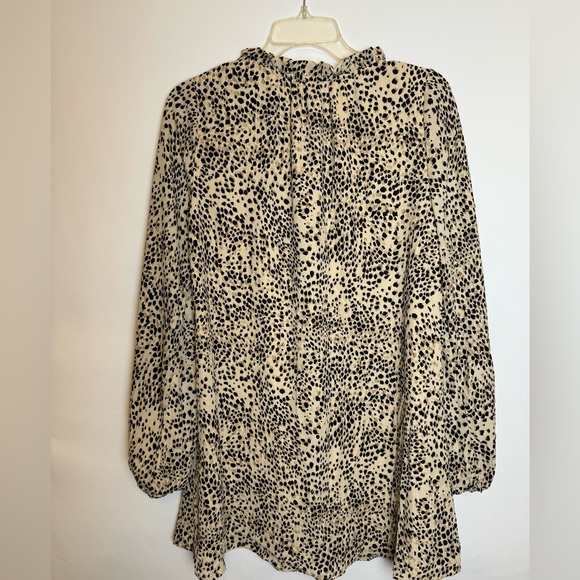Buddy Love Leah Button Up Short Mini Dress Size Small Tan Leopard Long Sleeve - Picture 2 of 9